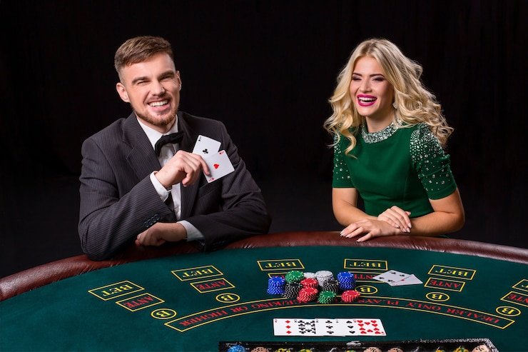Interface akar slot menampilkan navigasi ke sportsbook, kasino langsung, slot, dan pasar esports